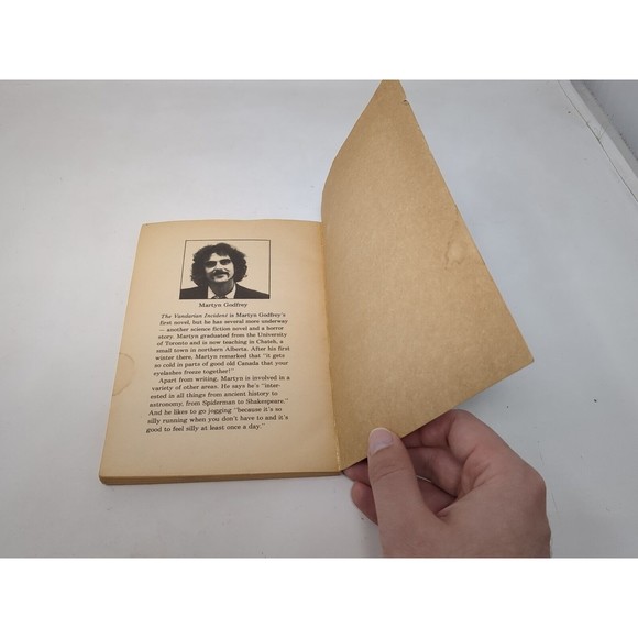 The Vandarian Incident By Martyn Godfrey‎ Book Sci-Fi Scholastic VTG - Picture 10 of 10